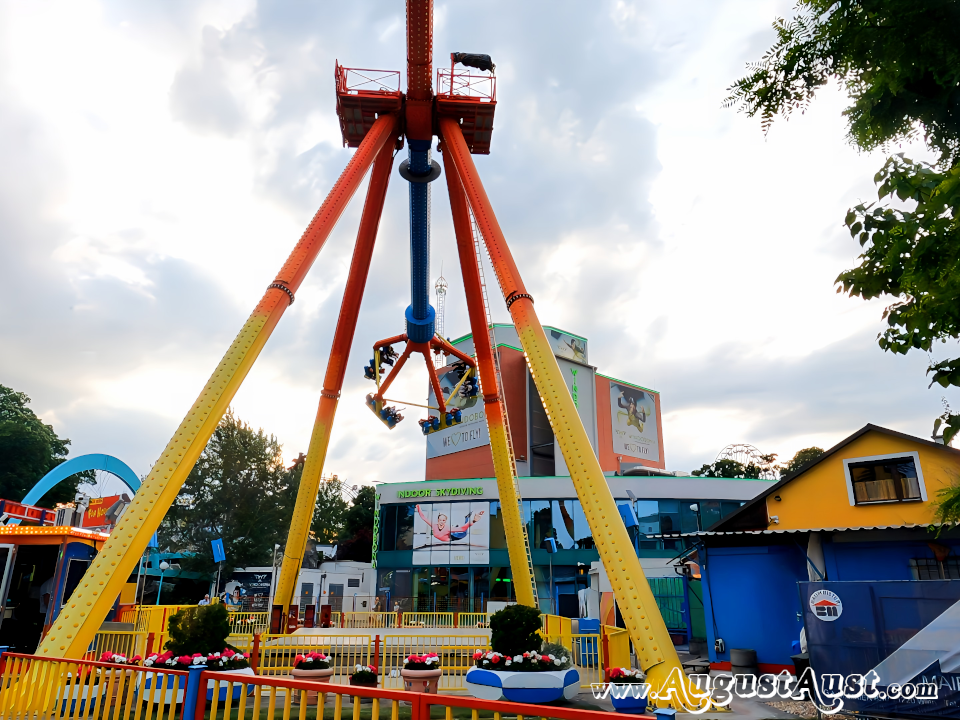 Wien Prater. Discovery Revolution. Foto: August Aust Wien Prater. Discovery Revolution. Foto: August Aust