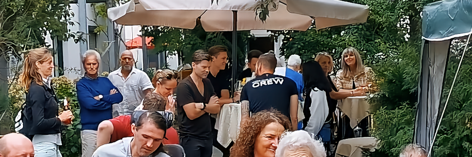 Sommerfest Wohngemeinschaft Algersdorfer Straße. Foto: August Aust Sommerfest Wohngemeinschaft Algersdorfer Straße. Foto: August Aust