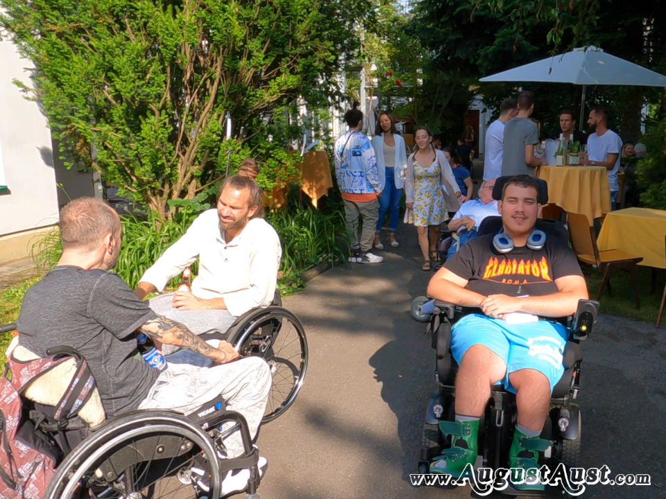 Sommerfest 2023 WG Algersdorfer Straße. Foto: August Aust Sommerfest 2023 WG Algersdorfer Straße. Foto: August Aust