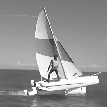 August Aust Katamarantour mit einem TopCat 15 August Aust Katamarantour mit einem TopCat 15