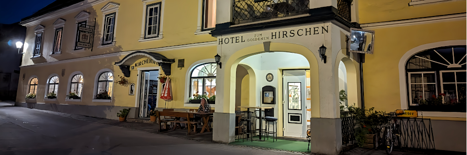Hotel zum Goldenen Hirschen. Foto: August Aust Hotel zum Goldenen Hirschen. Foto: August Aust