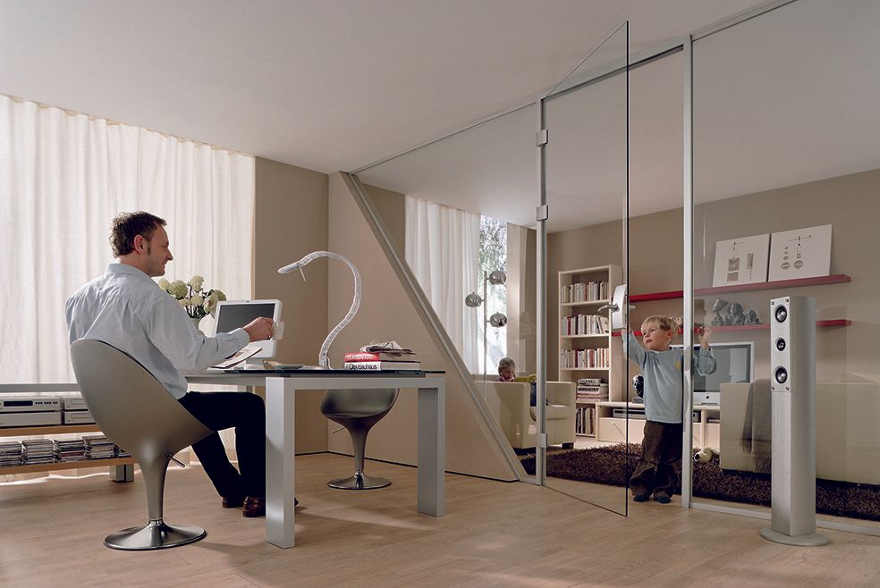 Glastür nach Maß kaufen Ganzglasanlage mit Glastür und oder Glasschiebetür kaufen