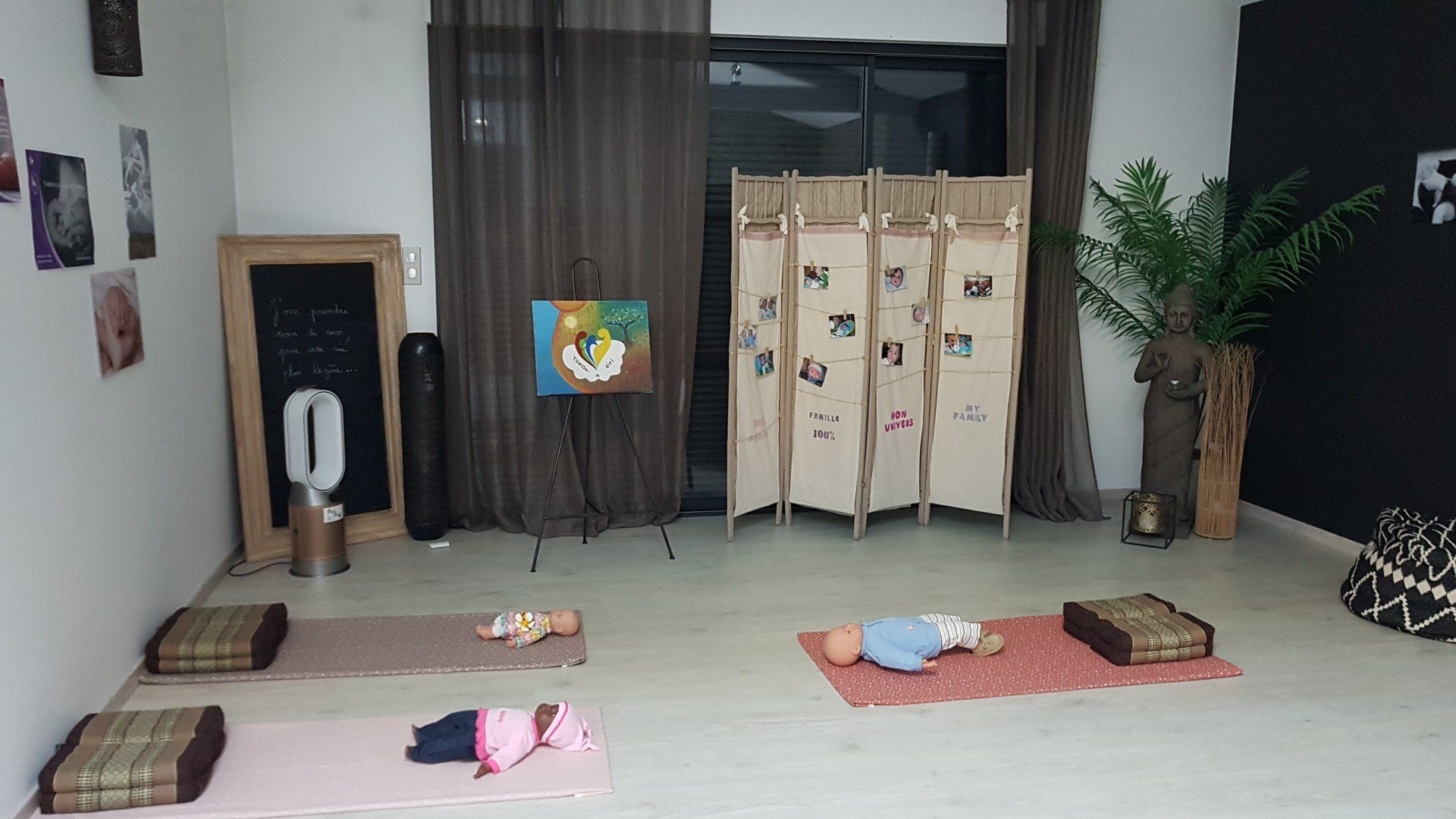 TOUCHER LE CIEL MASSAGE BEBE ENFANT FEMME ENCEINTE PRISSE MACON BOURGOGNE SAONE ET LOIRE MASSAGE ECOLE CENTRE DE LOISIRS CRECHE GARDERIE MJC  carte idee cadeau claudine harb boudeau