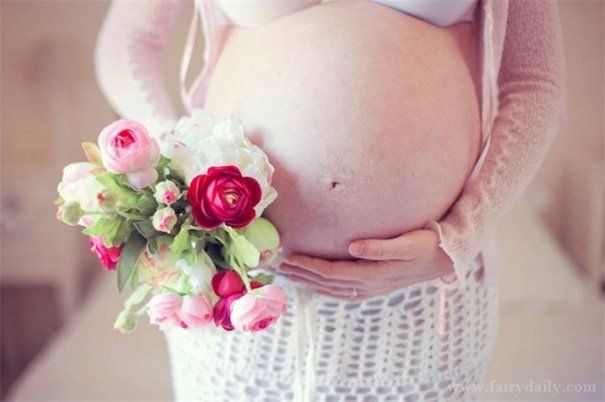 TOUCHER LE CIEL MASSAGE BEBE ENFANT FEMME ENCEINTE PRISSE MACON BOURGOGNE SAONE ET LOIRE MASSAGE ECOLE CENTRE DE LOISIRS CRECHE GARDERIE MJC carte idee cadeau claudine harb boudeau