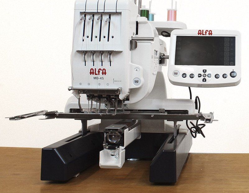 5901 BORDADORA ALFA