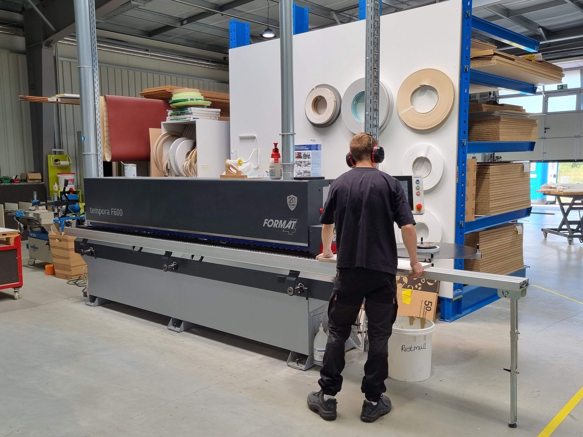 Werkstatt der Holzdesign Krüger GmbH, Tischlerei für exklusive Möbel nach Maß und individuellen Innenausbau