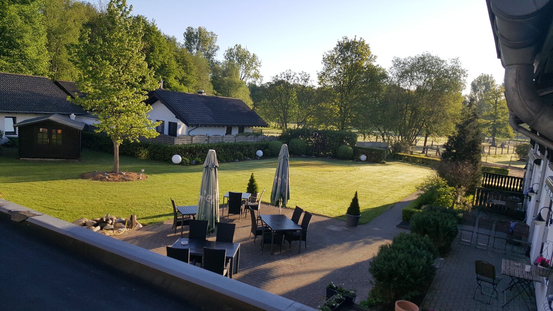 Bild Schild Special Offer mit Link zur Seite mit speziellen Angeboten