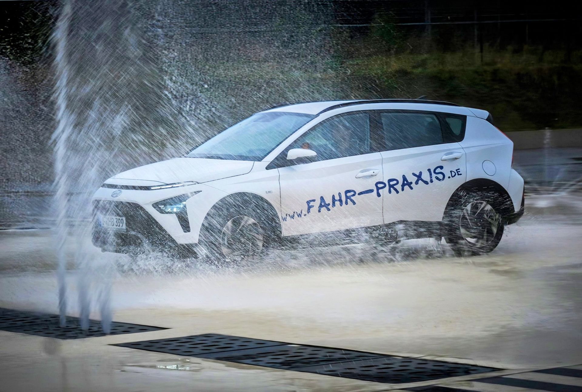 Ausbildungsfahrzeug Fahr-Praxis Fahr-Praxis.de Frankfurt/M.