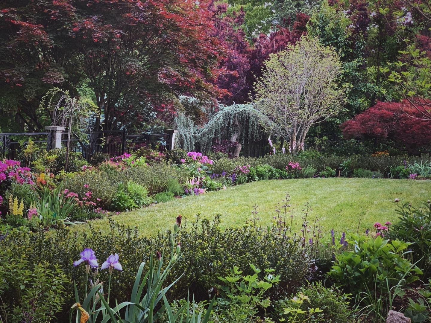 Residential landscape installation Asheville