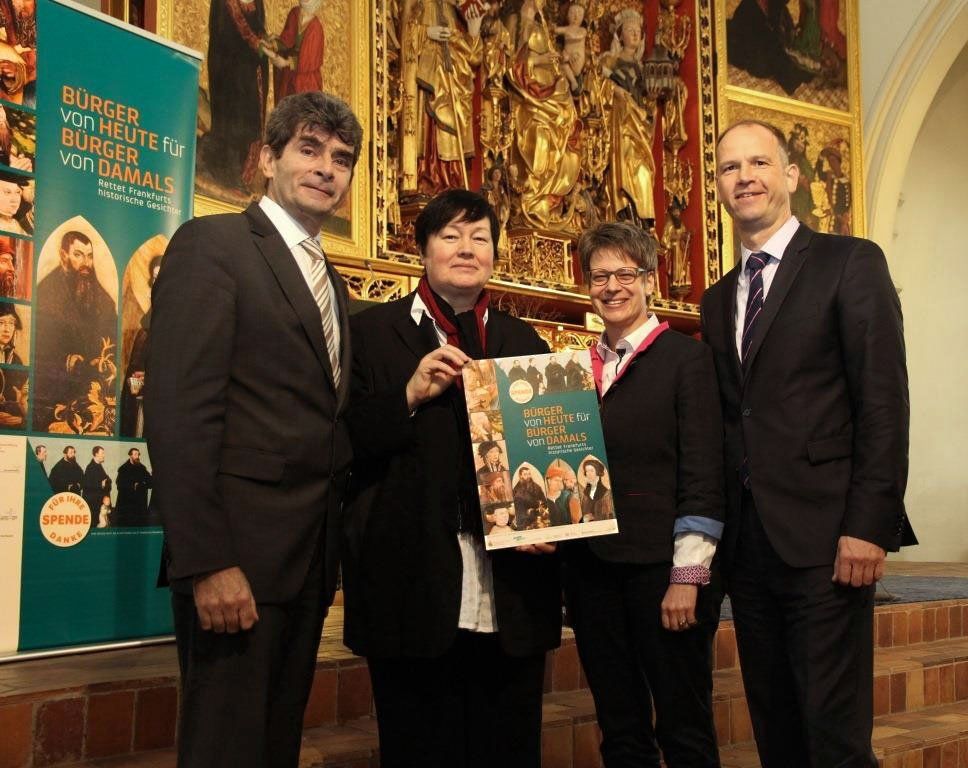 Start der Spendenaktion in der Gertraudenkirche Frankfurt (Oder). Dadurch eine große Summe eingeworben werden, die die Restaurierung von wertvollen Epitaphen möglich machte.