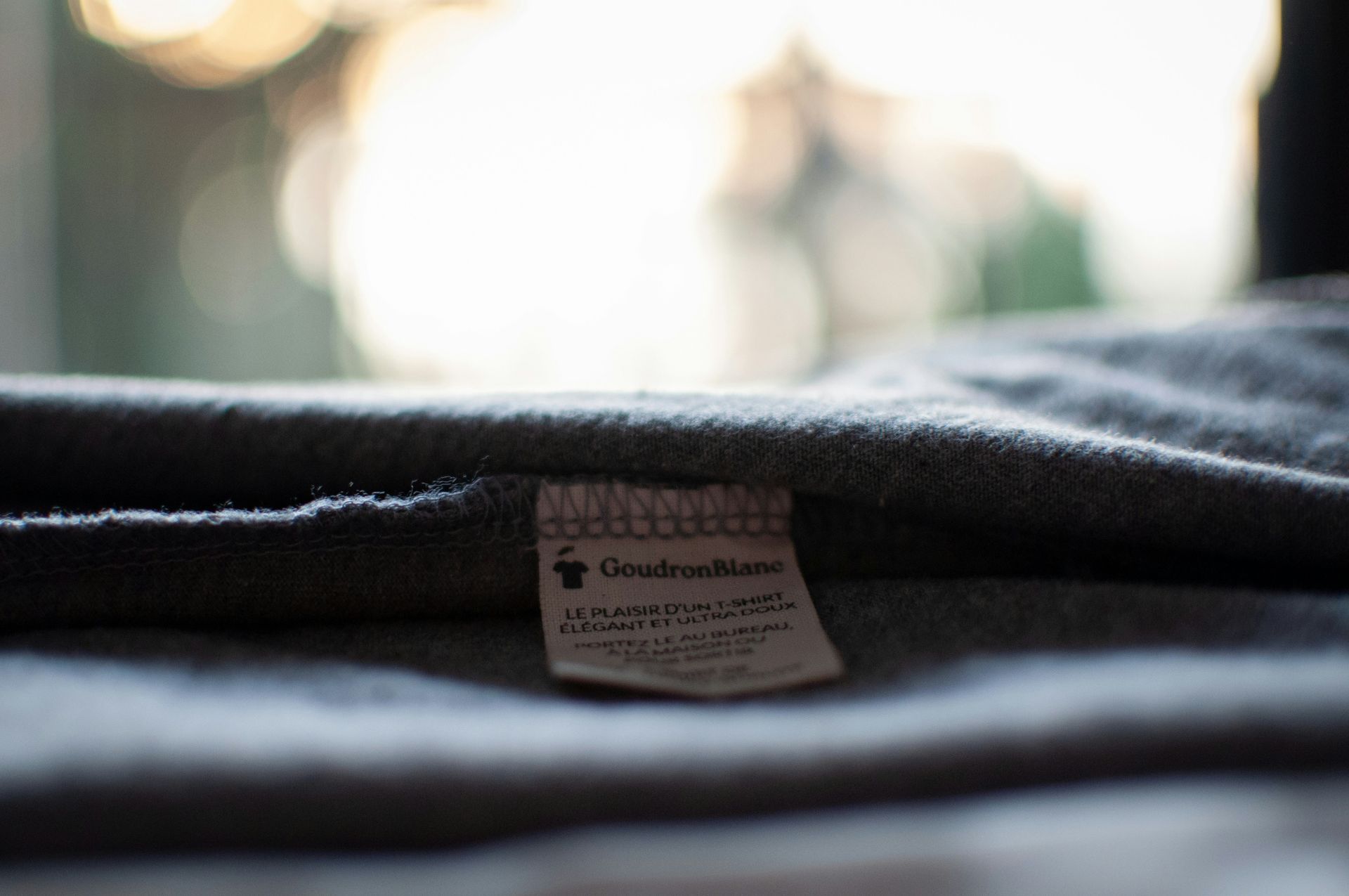 Ropa sostenible de empresa