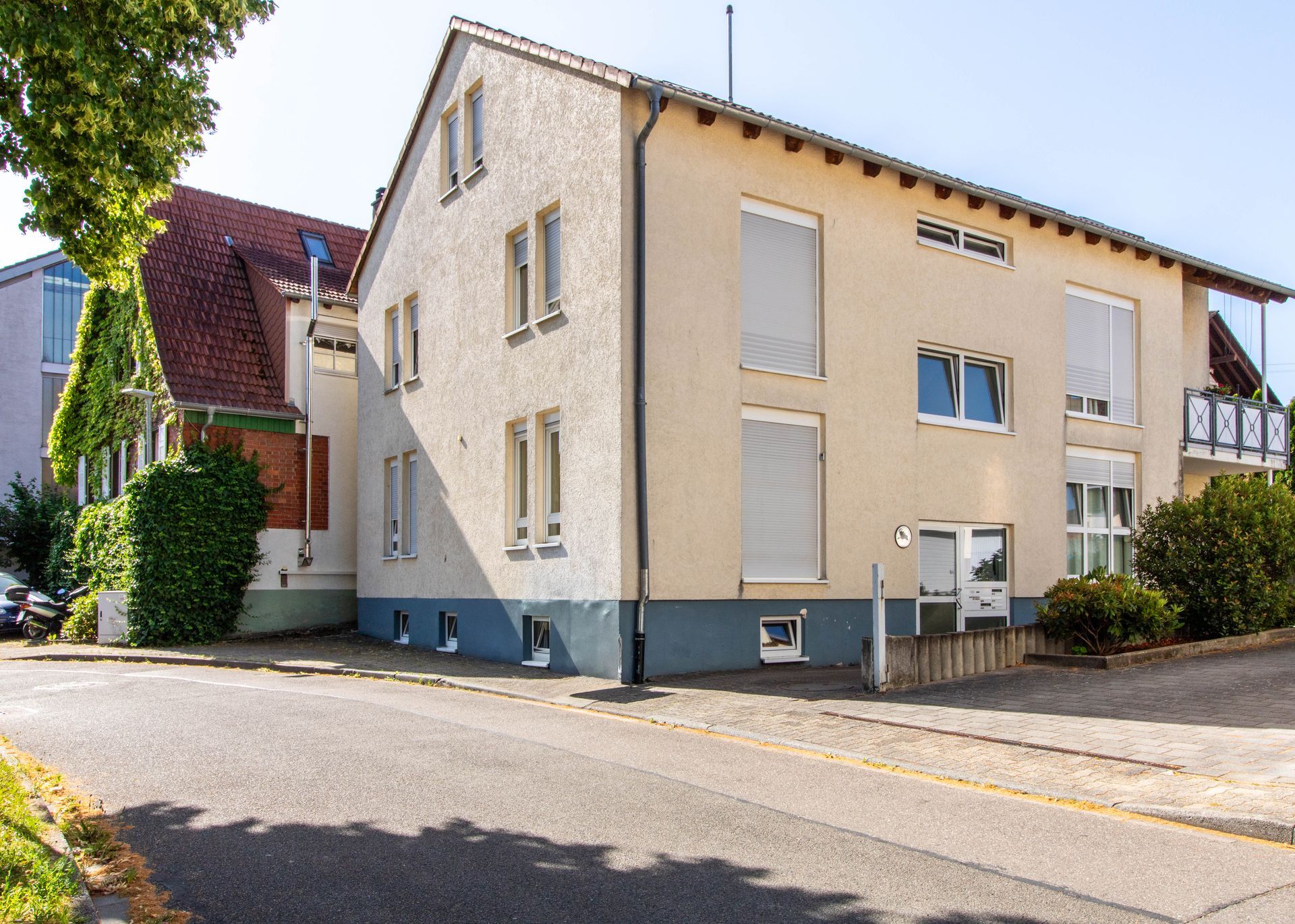 2 Zimmer Eigentumswohnung im 1.OG in ruhiger Lage in KA-Palmbach zu verkaufen