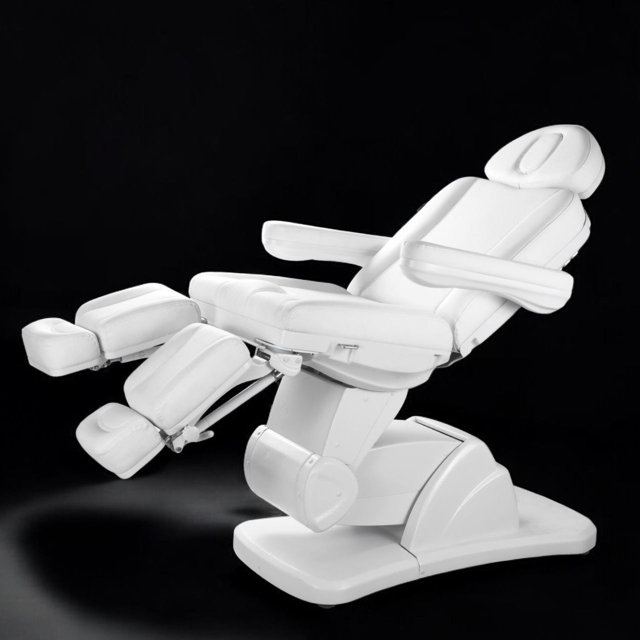 lettino da massaggio, lettino massaggio motorizzato, lettino estetista, lettino centro estetico, poltrona pedicure, poltrona multifunzione, poltrona podologia, poltrona podologica