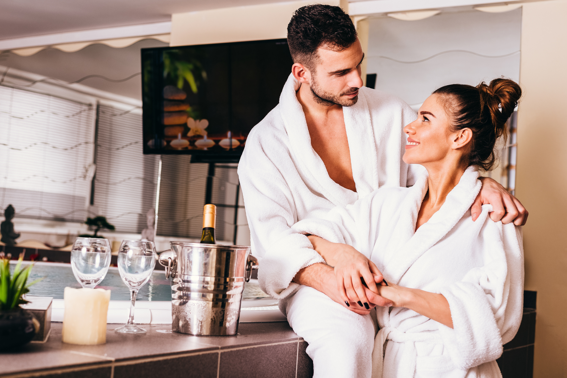 Spa privata: Realizzarno spazio riservato ed esclusivo dove vivere in totale privacy il proprio momento di benessere persoe unale o condividerlo con il proprio partner