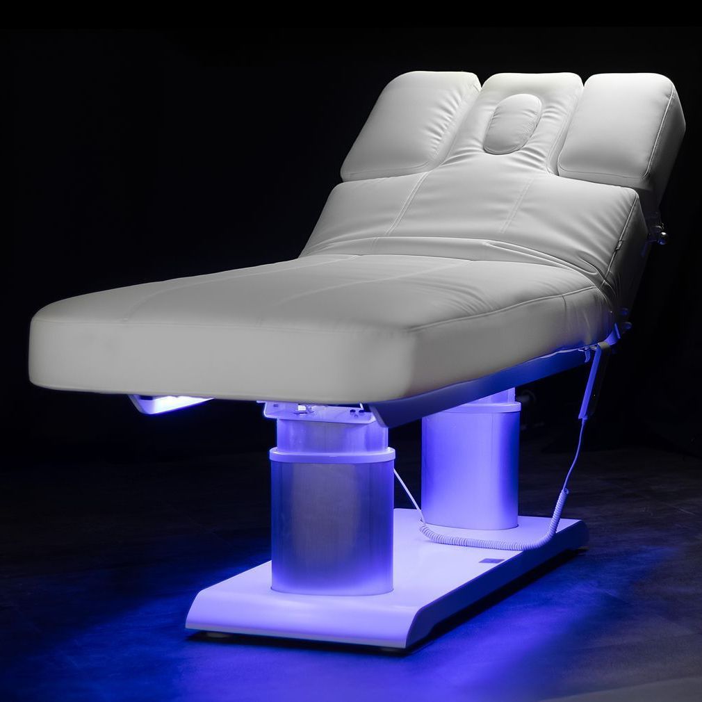 lettino da massaggio, lettino massaggio motorizzato, lettino estetista, lettino centro estetico, lettino con cromoterapia