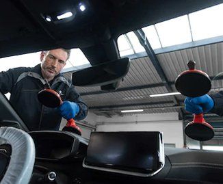 Réparez votre Pare-brise ou votre Carrosserie avec Peugeot GPP Bollène Pare-brise et Carrosserie - Peugeot GPP Bollène