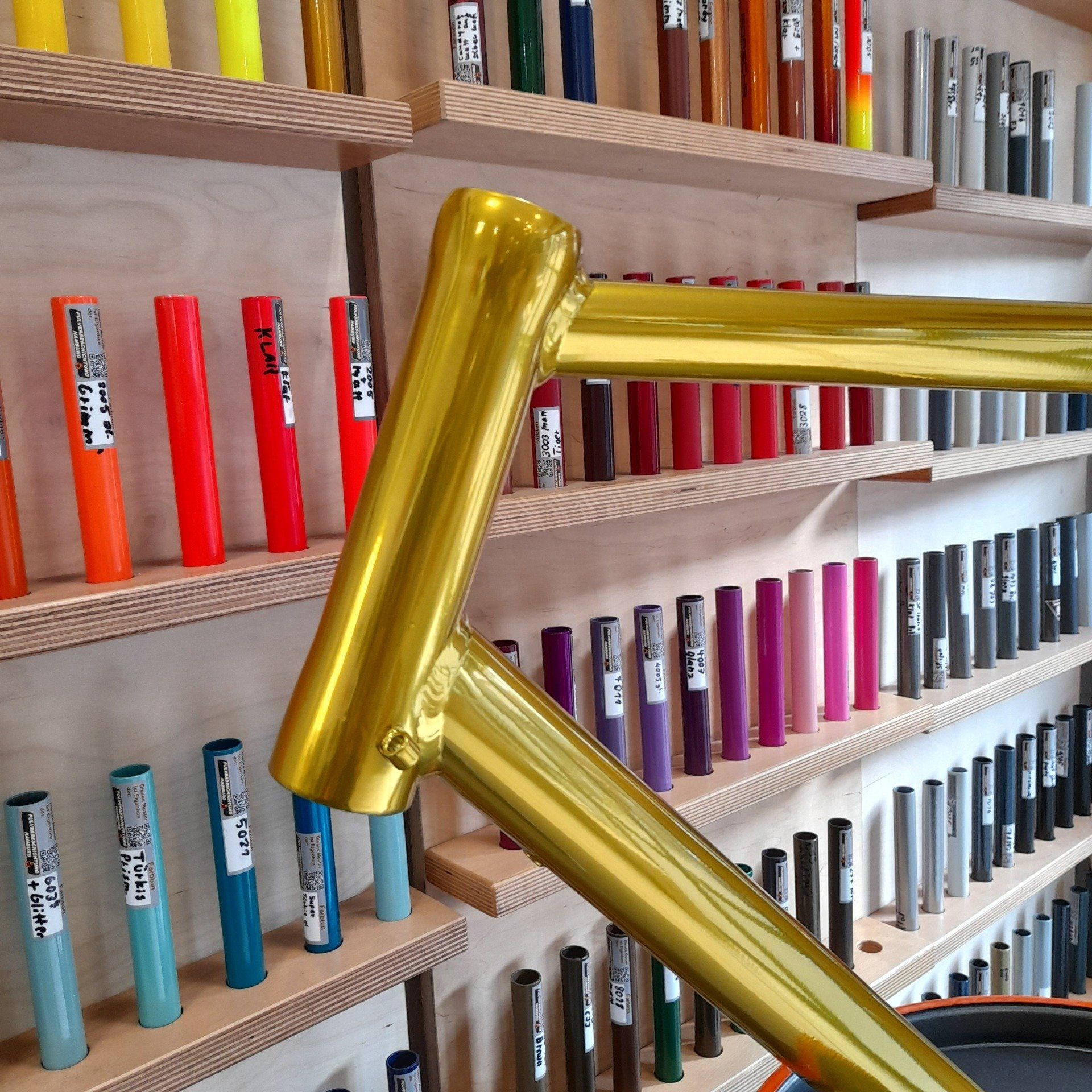 Fahrradrahmen Chrome Gold lackiert