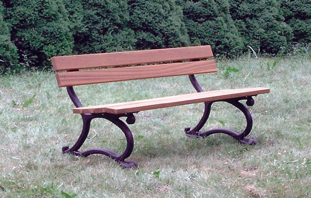 Bank mit Gusseisenfüsse und Holzlatten