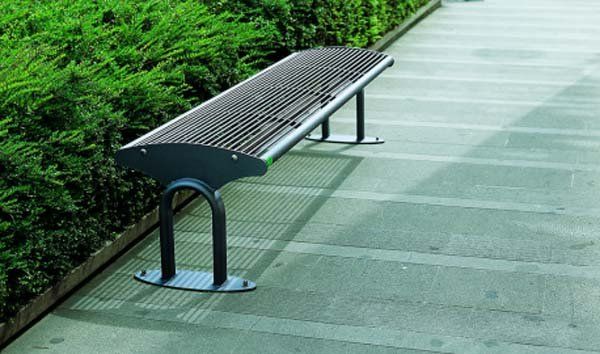 Stahlbank verzinkt und pulverbeschichtet