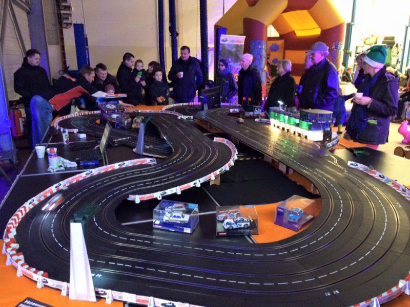 Firmen Weihnachtsfeier Idee Automotive Programm