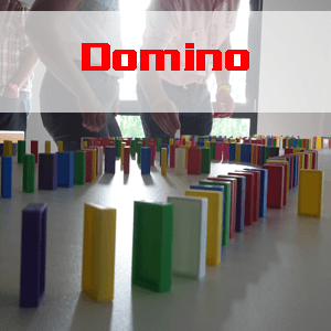 Indoor Domino Day Weihnachtsfeier