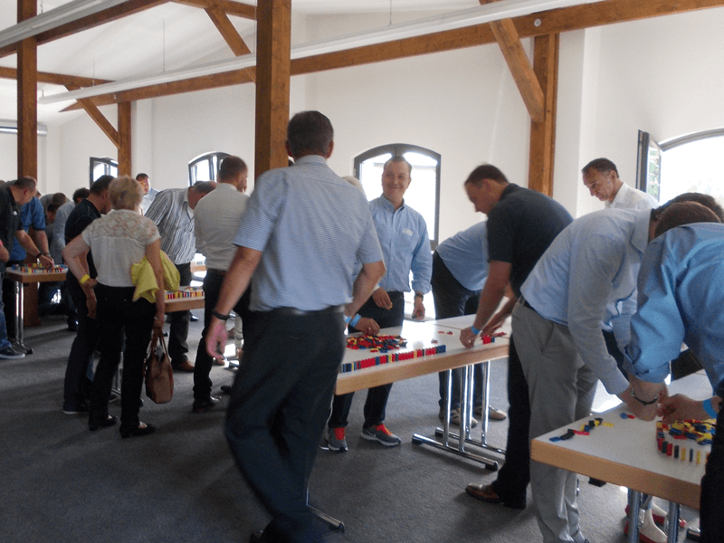 Team Weihnachtsfeier Domino Day