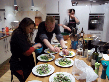 Social Event Firmenweihnachtsfeier ein Herz für Menschen
