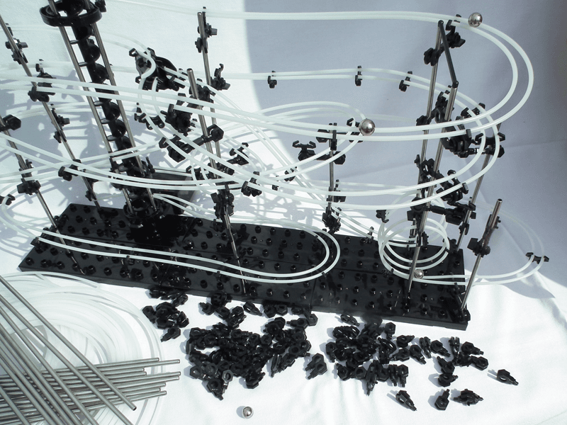 Xmas Challenge Murmelbahn bauen Team Weihnachtsfeier