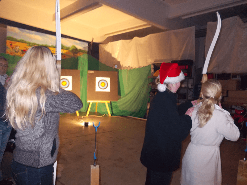 Team Weihnachtsfeier Indoor Outdoor Bogenschießen Quadtour