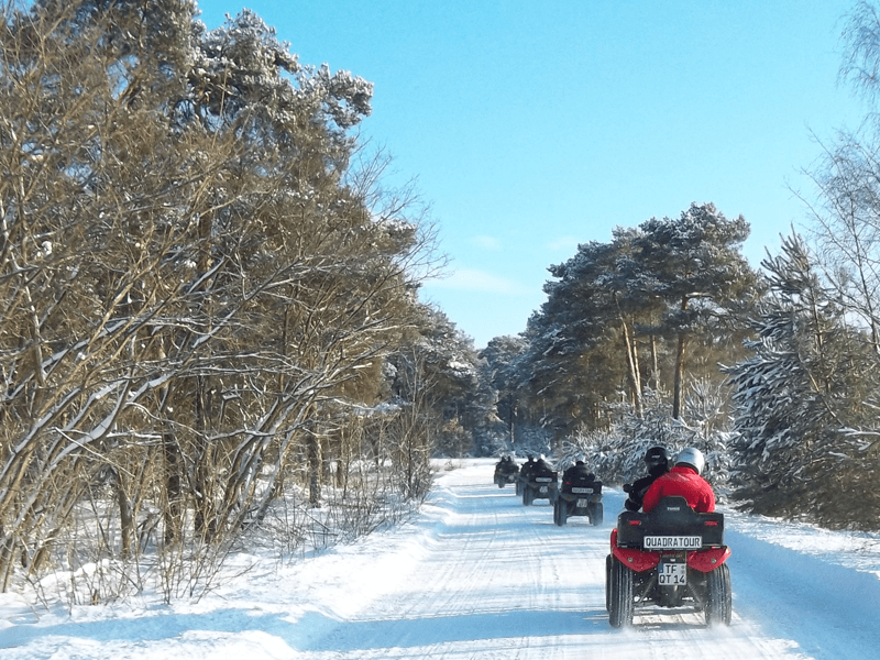 Firma Weihnachtsfeier komplett Programm Quad Tour und grillen