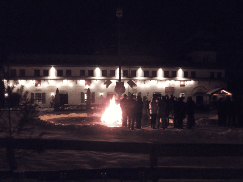 Lagerfeuer Team Wanderung Weihnachtsfeier