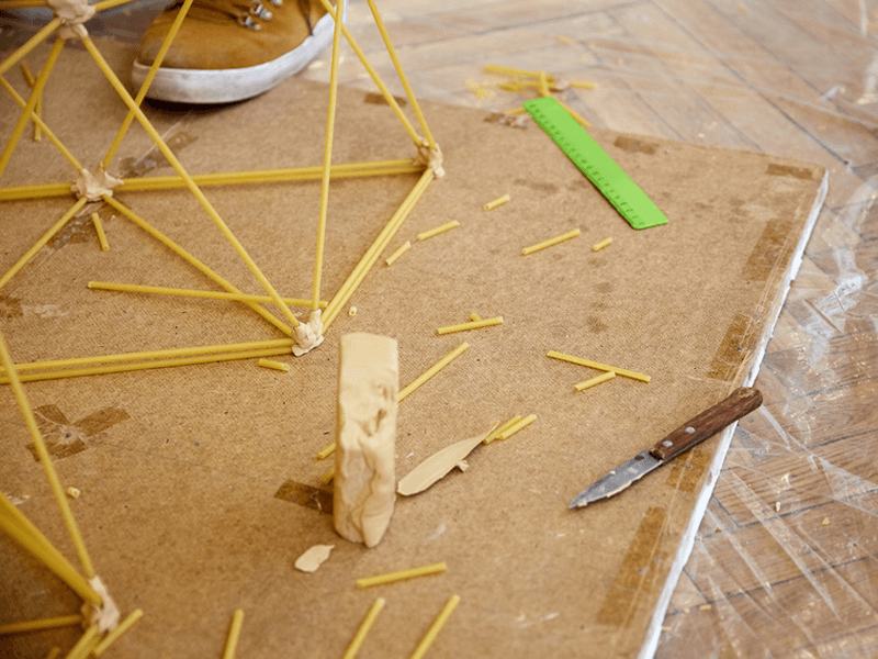 Firmenweihnachtsfeier Berlin Indoor Turmbau