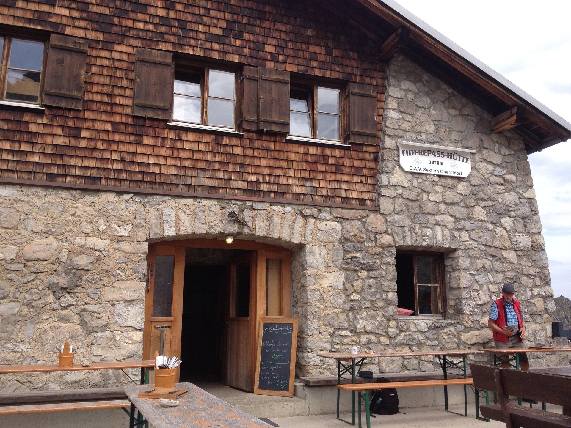 Wanderung zur Fiederpasshütte