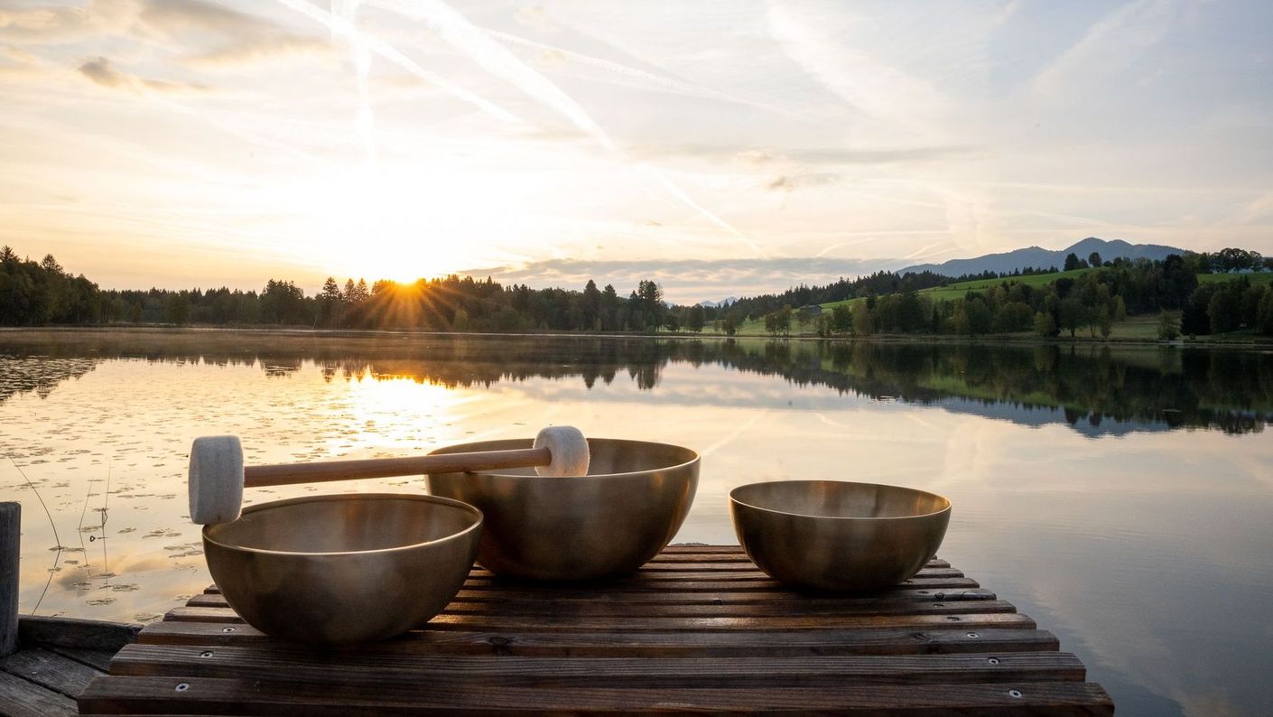 Klangmassage - Klangschalenmassage - Klangmeditation - Reiki