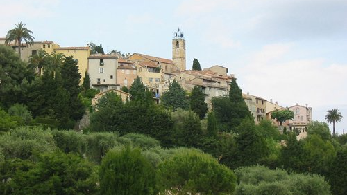 Travaux de maçonnerie à Chateauneuf-Grasse (06) Travaux de maçonnerie à Chateauneuf-Grasse (06)