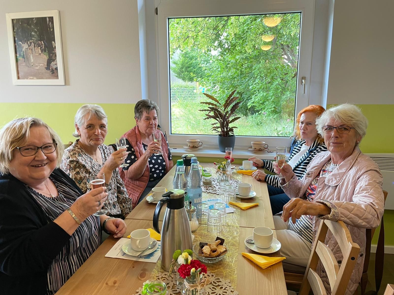 Kaffeekränzchen Seniorenhilfe Sozialwerk Vinnhorst e.V.