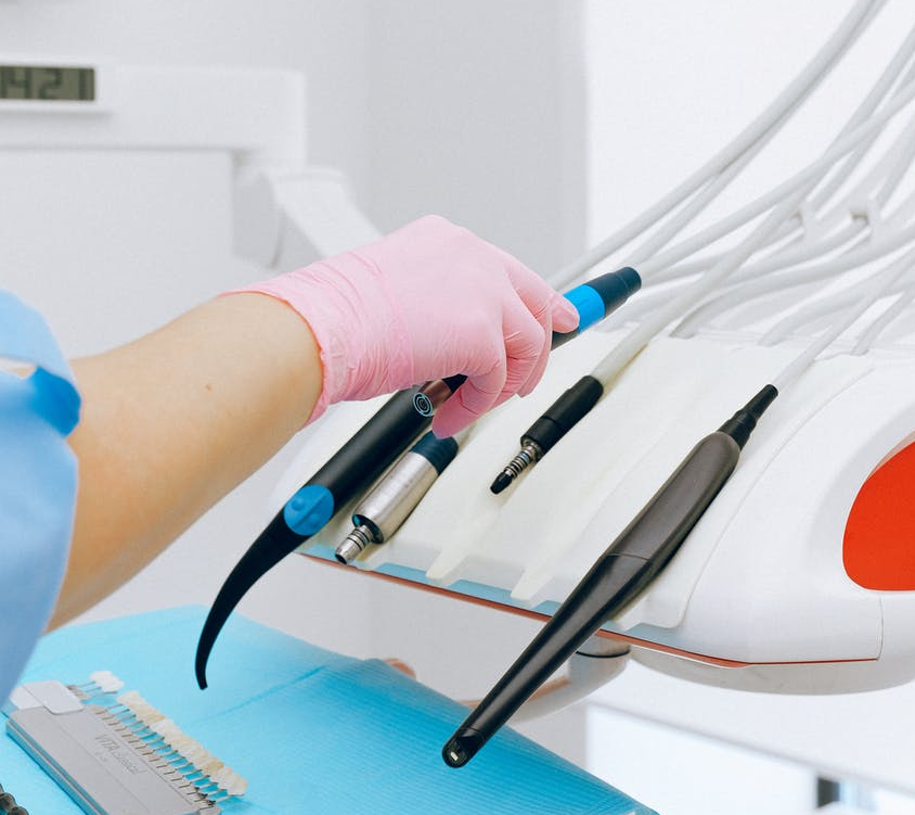 Tratamientos dentales Tratamientos dentales