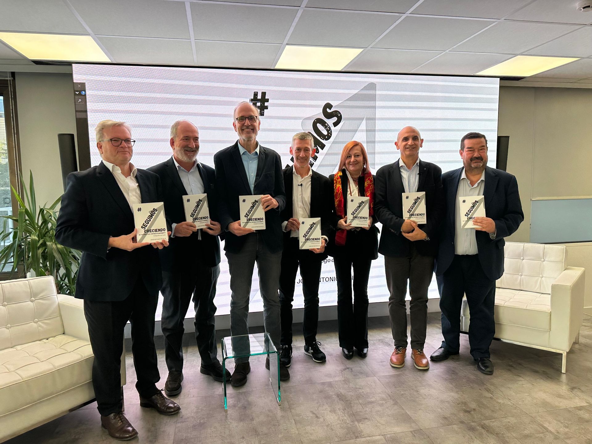 Presentación #SeguimosCreciendo