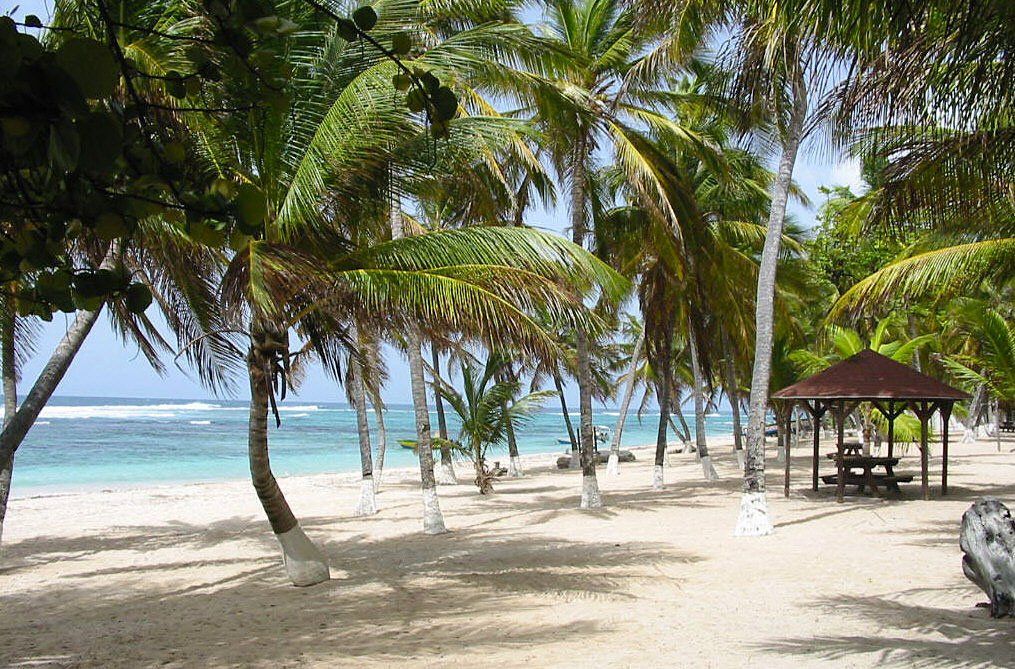 Gîte-des Remparts, location de bungalows à la Désirade, Guadeloupe