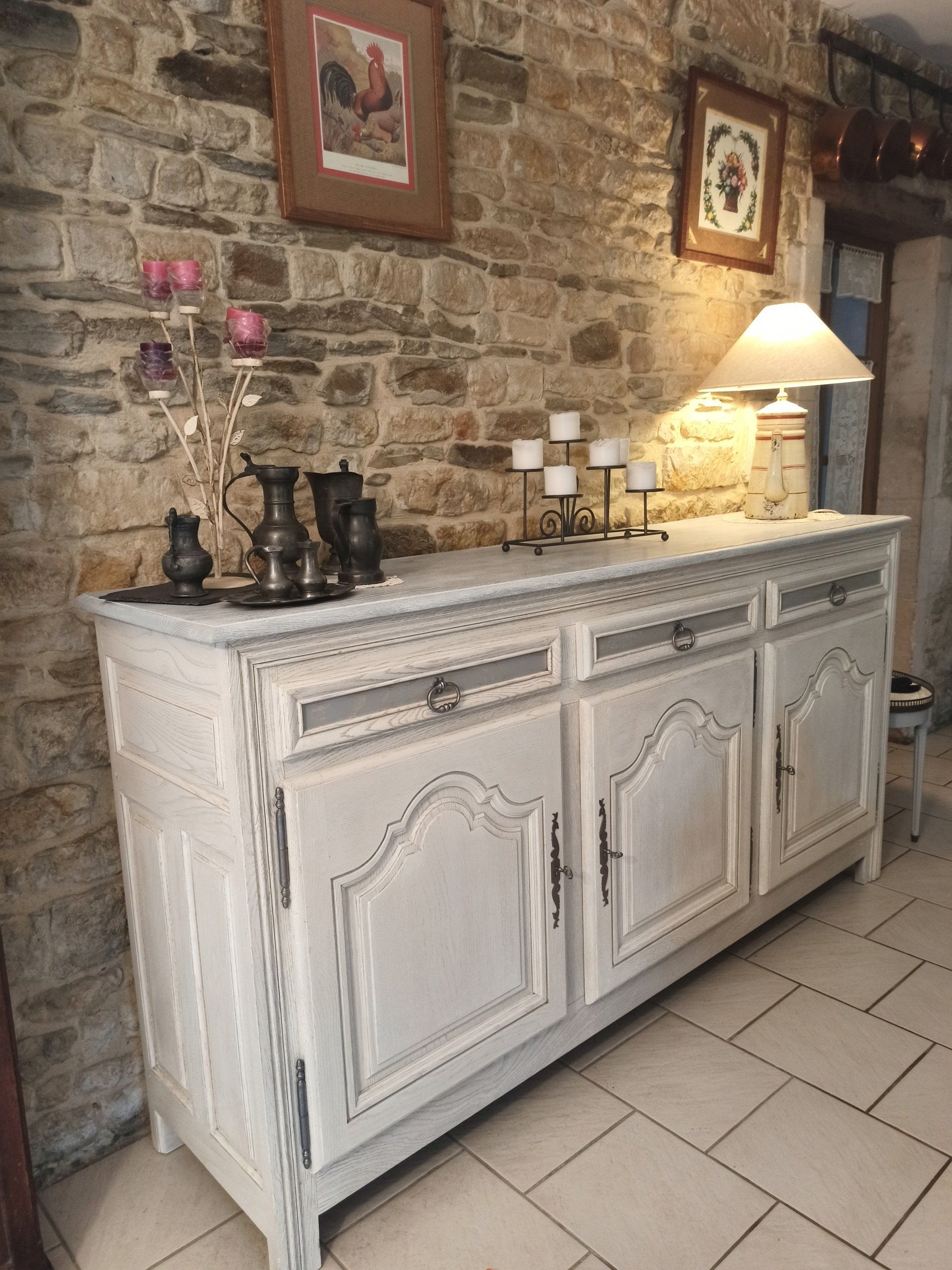 buffet crème et gris patine taupe