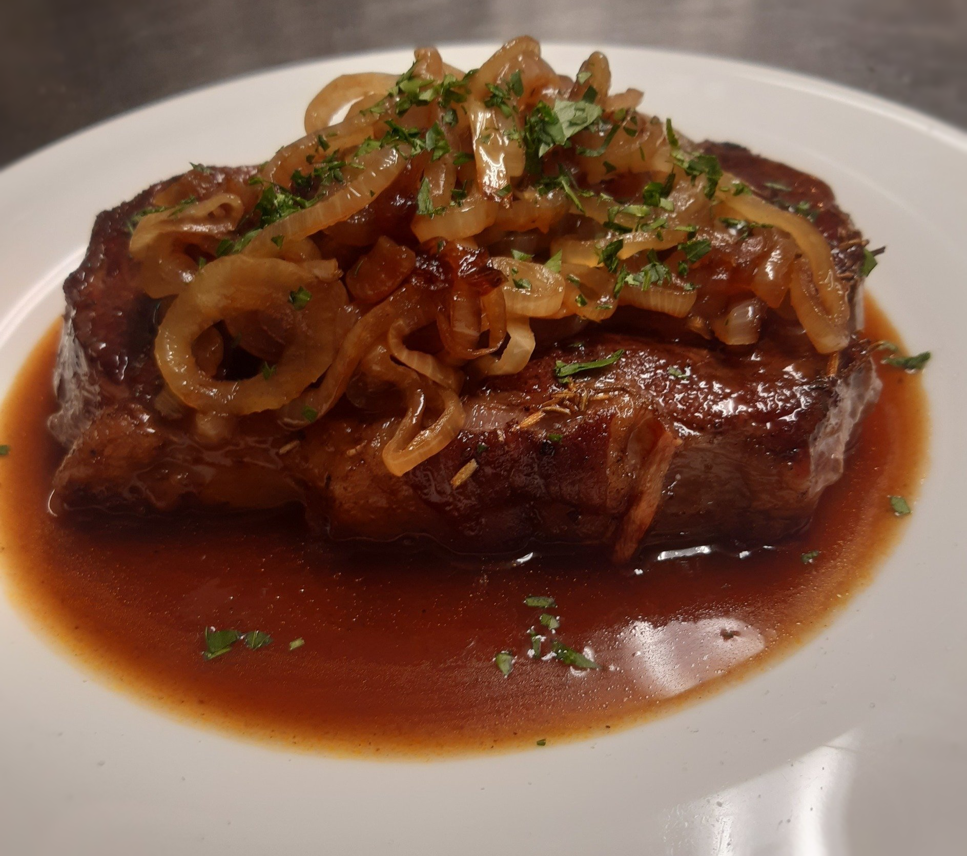 Zwiebelrostbraten