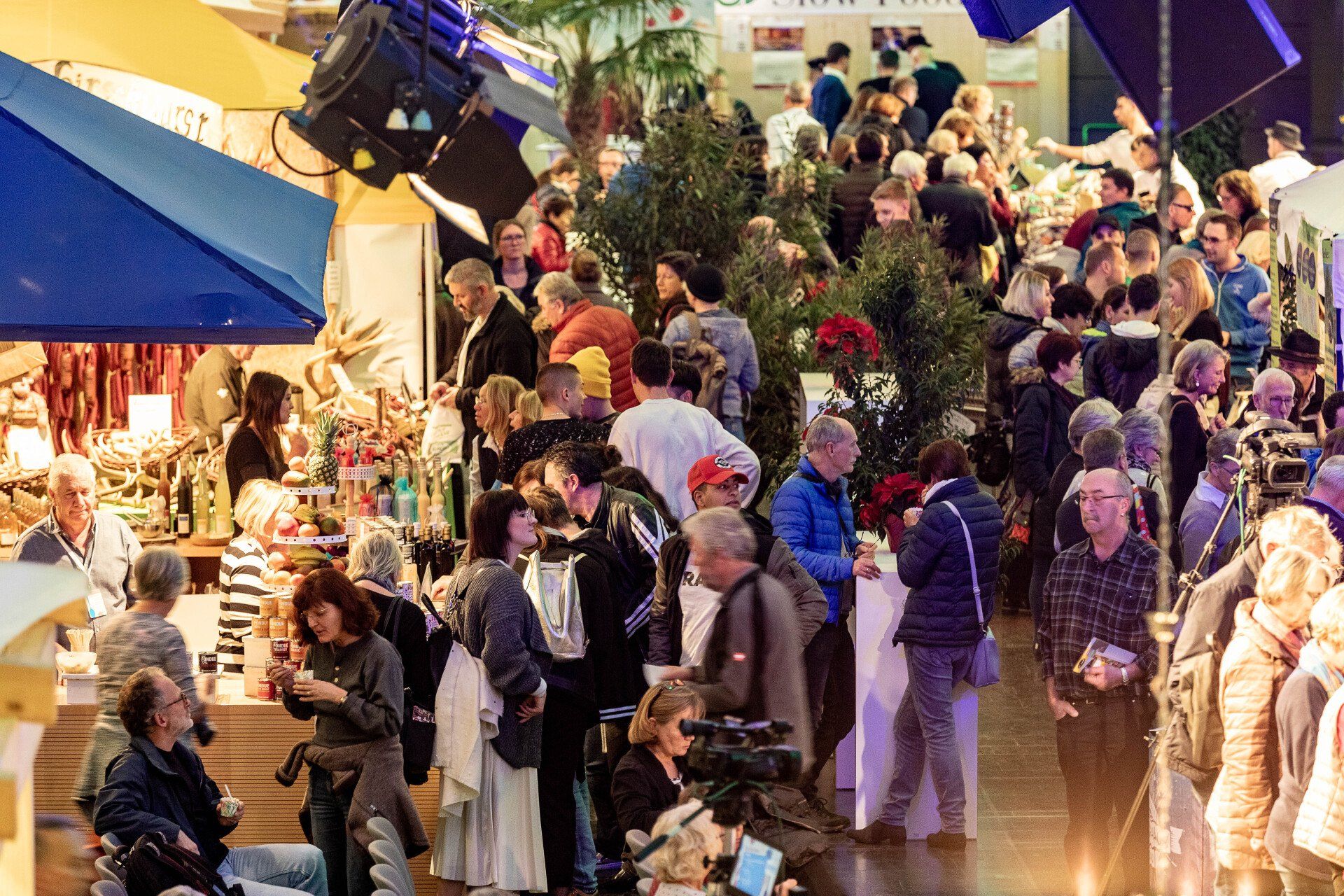 gusto genussmesse gusto! ravensburg oberschwabenhalle ravensburger chg-arena oberschwaben weingarten schussental süddeutschland baden württemberg messe messen ausstellung ausstellungen veranstaltung veranstaltungen veranstalter veranstaltungsgesellschaft genuss genießen geniessen lebensmittel getränke nachhaltig vegetarisch vegan regional aussteller ausstellerin vorarlberg bregenz dornbirn bludenz hohenems feldkirch bodensee lindau kressbronn friedrichshafen überlingen meersburg konstanz salem pfullendorf ostrach messkirch sigmaringen wilhelmsdorf schwäbische alb schwäbisch saulgau mengen aulendorf altshausen bad waldsee wurzach schussenried buchau federsee laupheim biberach memmingen kempten allgäu leutkirch isny wangen wolfegg kisslegg amtzell heimenkirch sonthofen