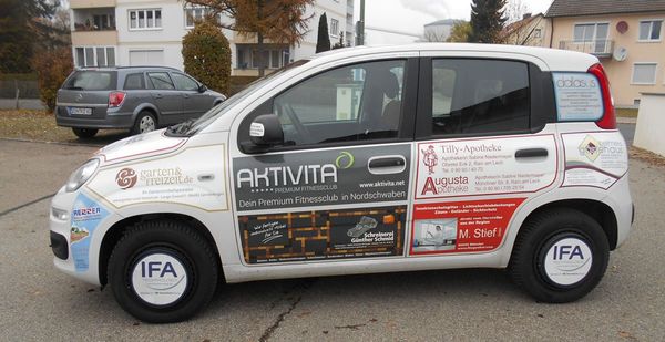 Auto der Sozialstation Rain