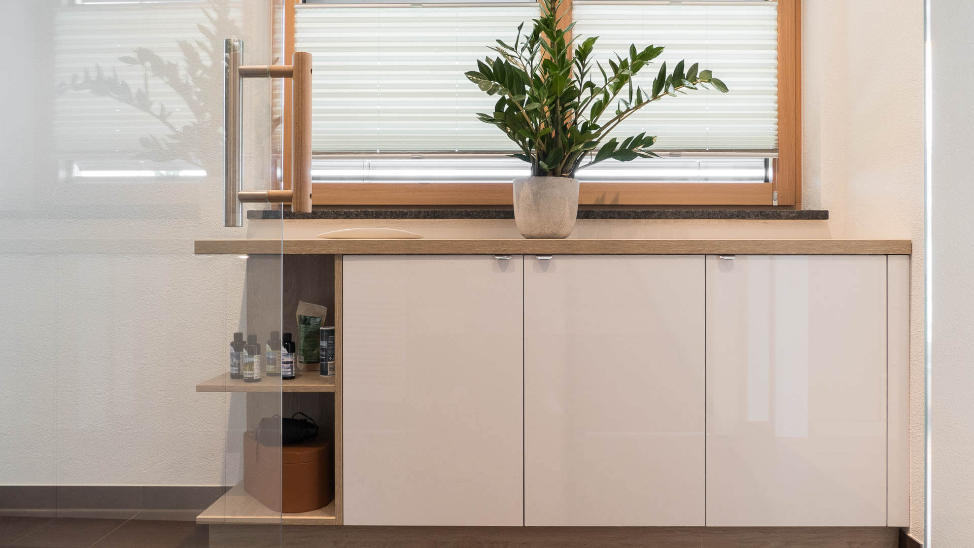 Badschrank
