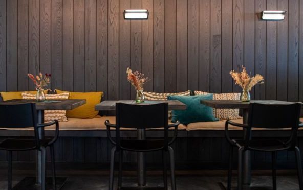 Aménagement intérieur Habillage Mur Panneaux Bois Châtaignier