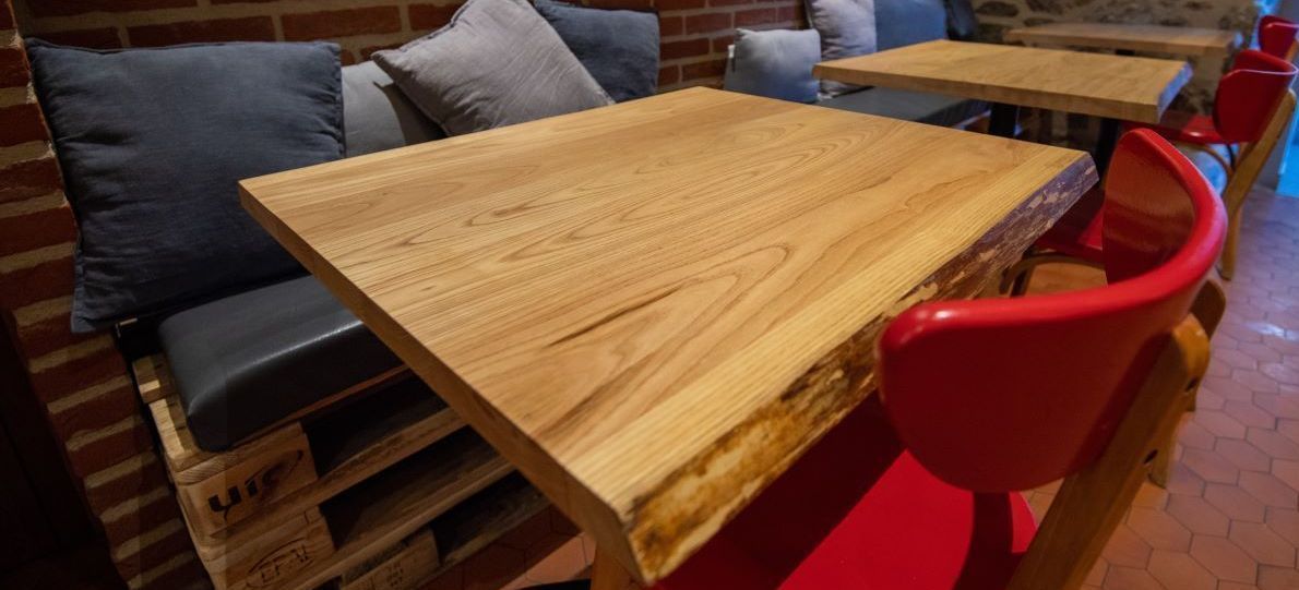 Aménagement Table Châtaignier Espaces intérieurs Restaurant