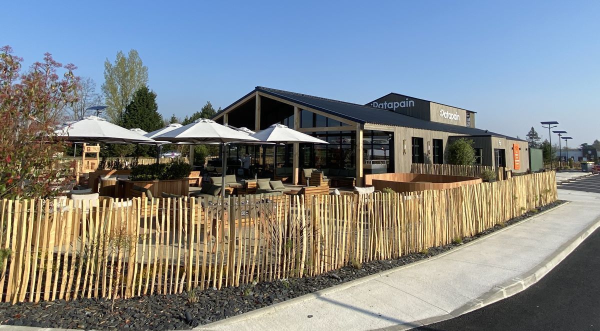 Magasin Patapain Bardage Signature Komborn