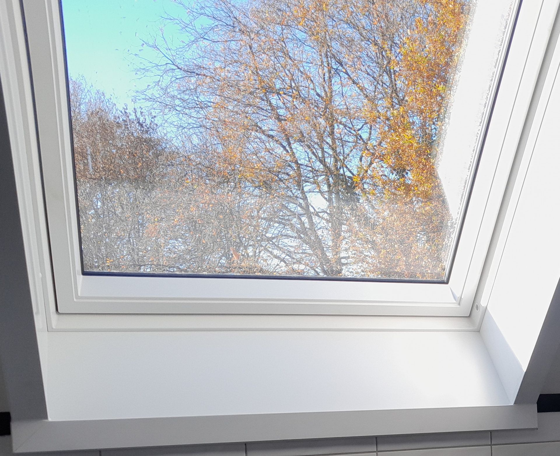 Der Austausch alter Fenster passiert schnell, sauber und mit Rücksicht auf die Bewohner.