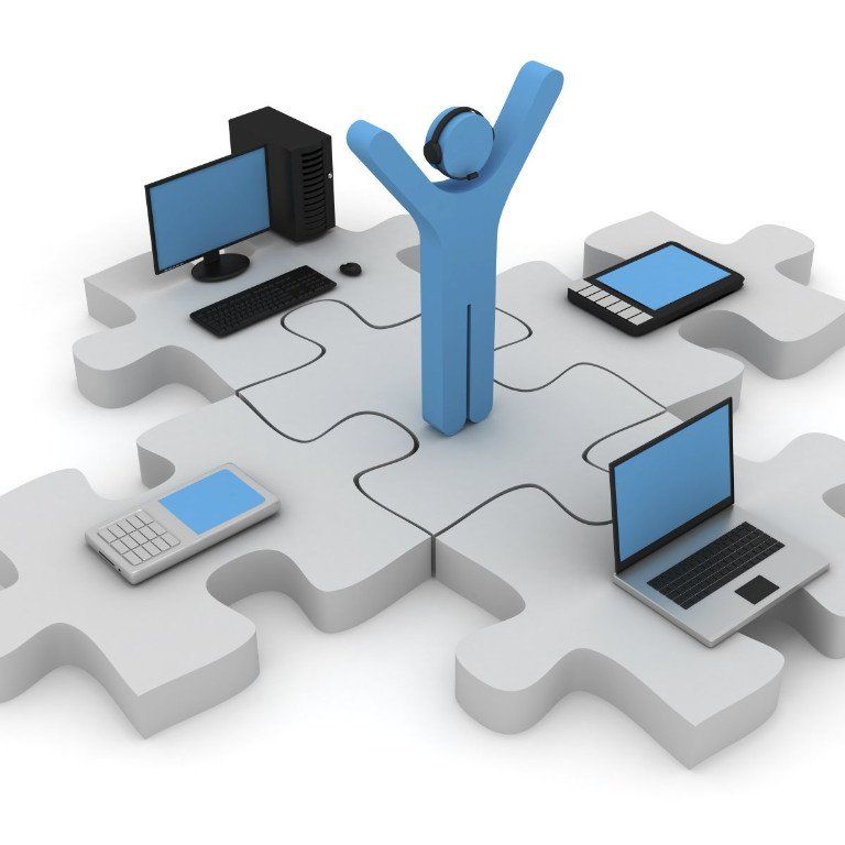 Was wir machen Mann mit PCs