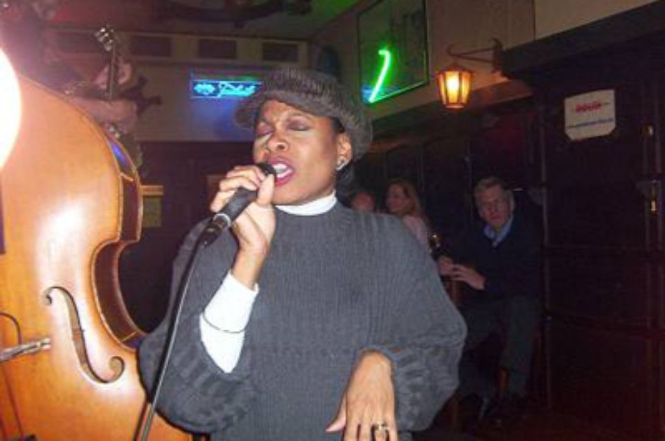Paulette Dozier (Jazz) | Em Pöötzke Jazz Venue | Düsseldorf, Germany